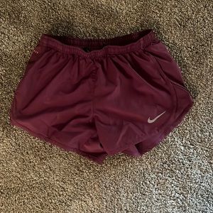 nike maroon shorts (never worn)